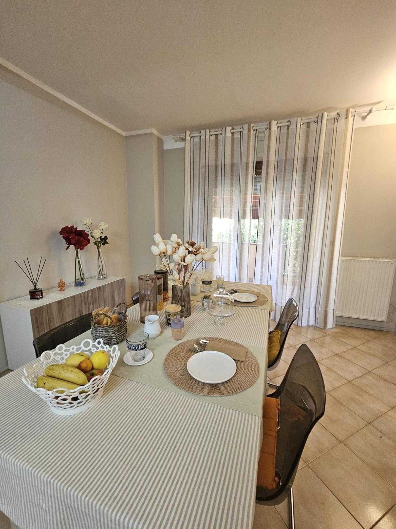 Bed And Breakfast Nikari Foligno Bagian luar foto