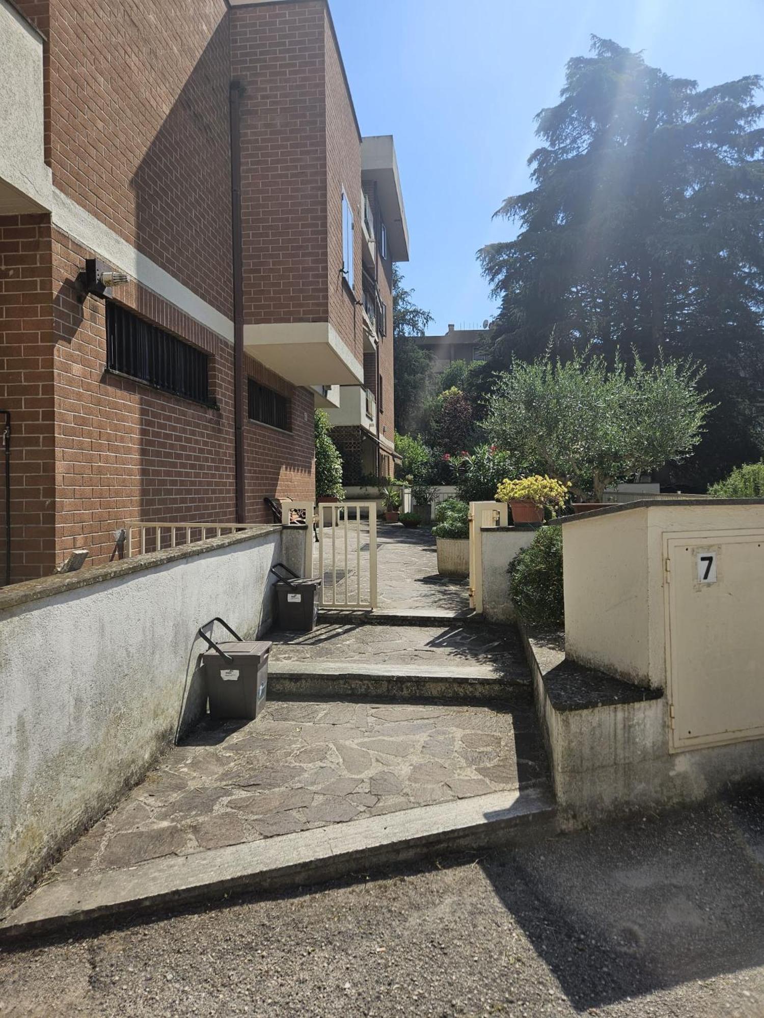 Bed And Breakfast Nikari Foligno Bagian luar foto
