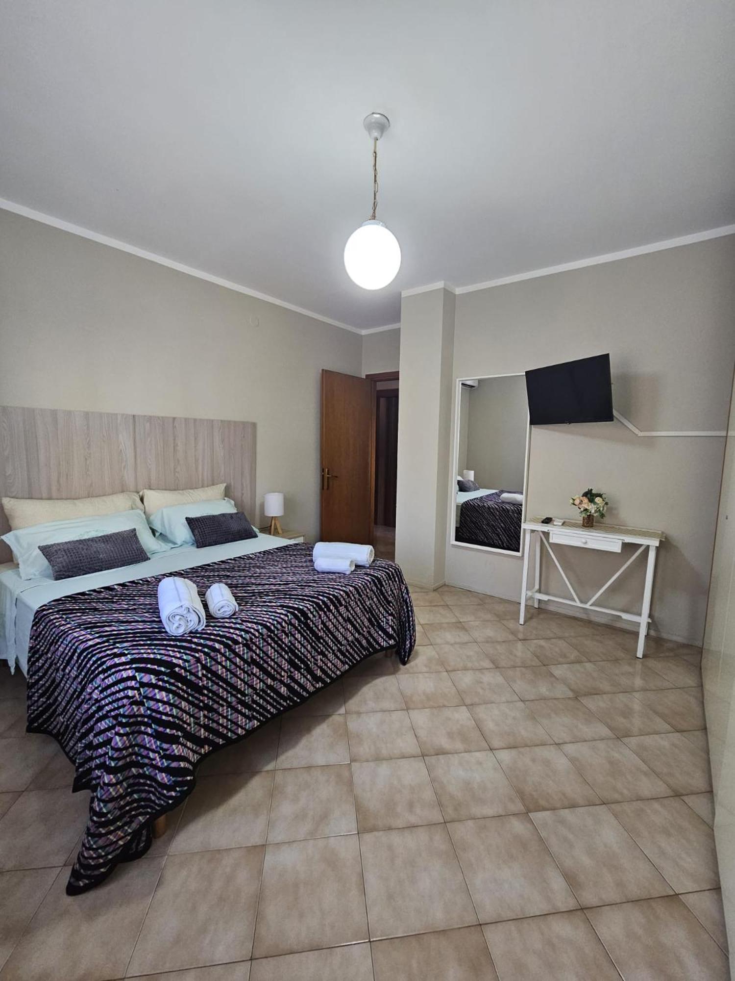 Bed And Breakfast Nikari Foligno Bagian luar foto