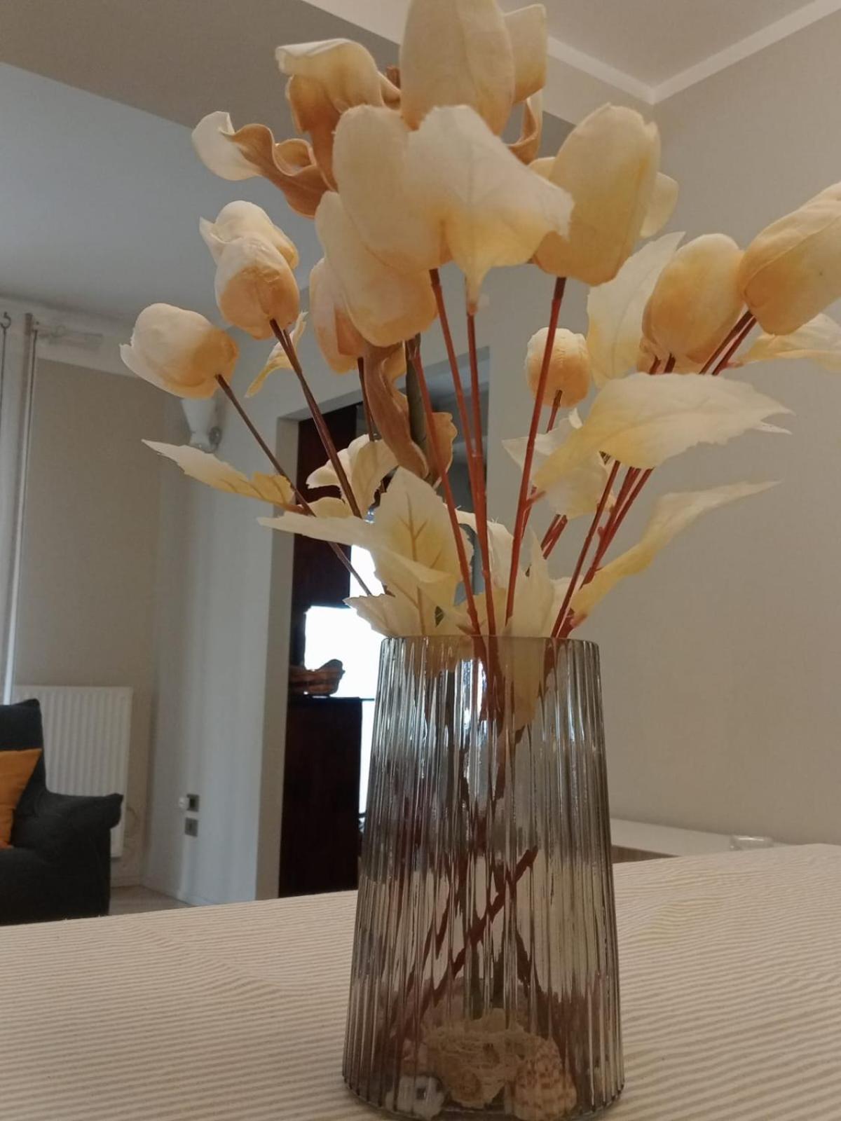 Bed And Breakfast Nikari Foligno Bagian luar foto